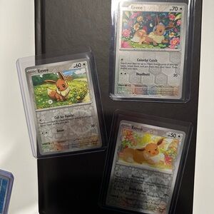 Eevee 3 set Pokémon 

#135, #113, #50